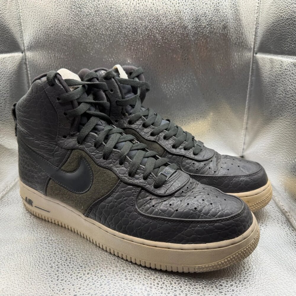 Size 11 Nike Air Force 1 High Premium LE Black White Mens Sneakers‎ 386161-006